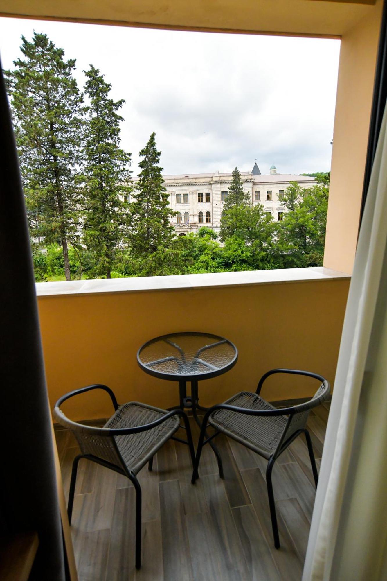 Gelati Residence Kutaisi Exteriér fotografie